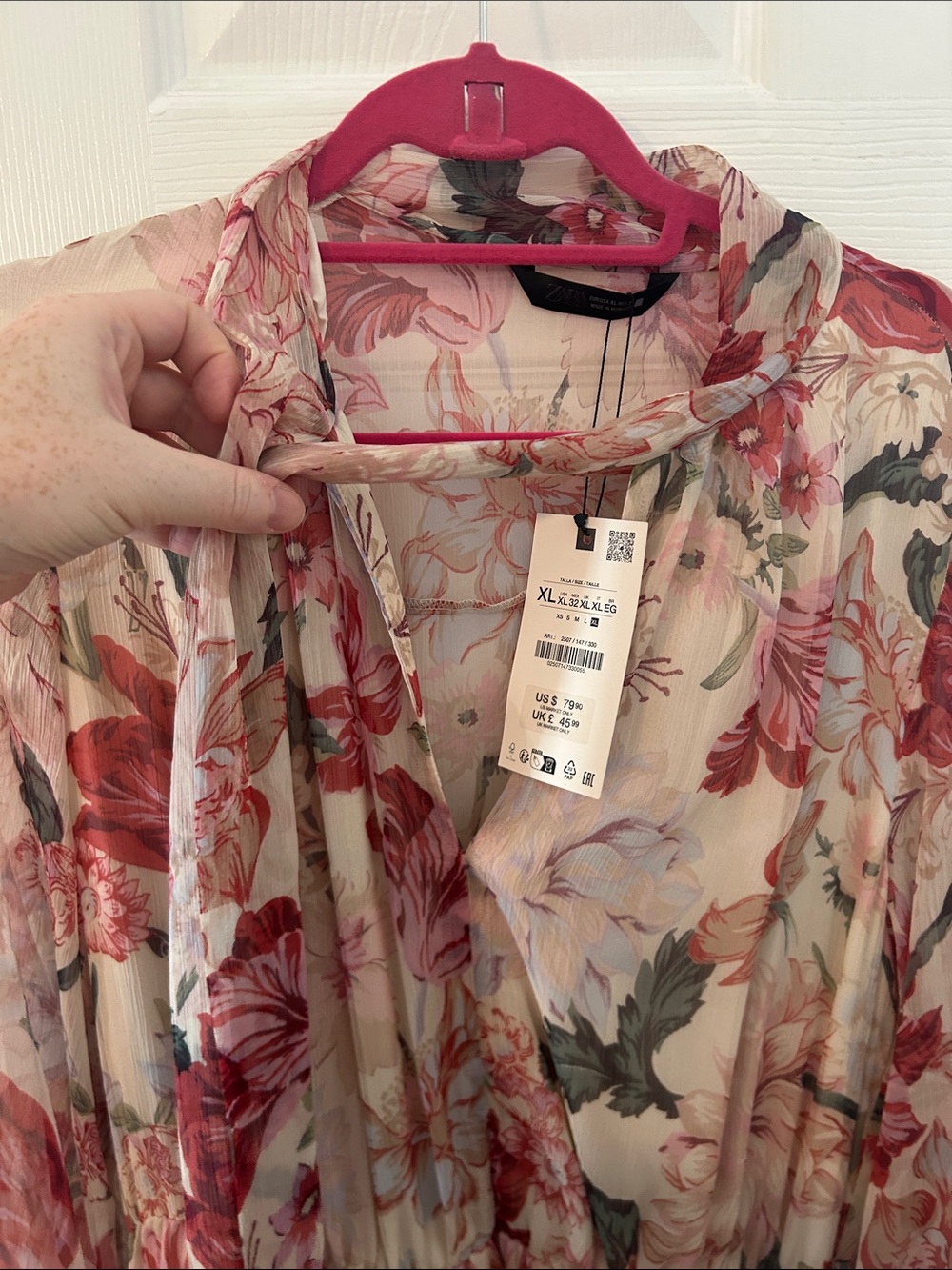 Zara Floral Long Sleeve Midi Dress in Cream and Pink - Picture 4 of 7